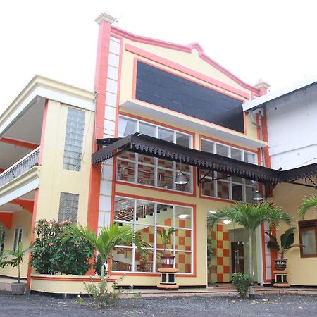 Sinar Bintang Hotel Cepu Exterior photo